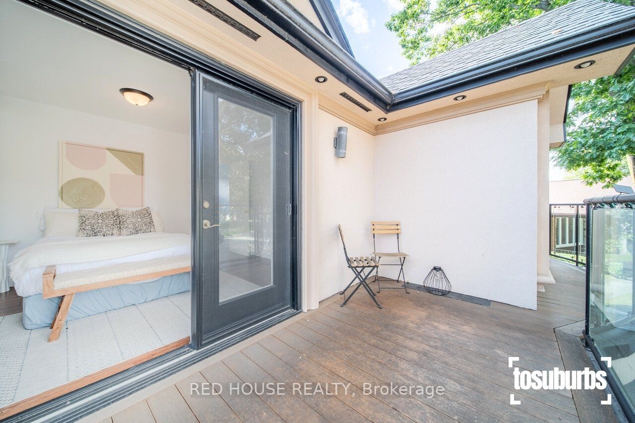 3256 Cindy Cres