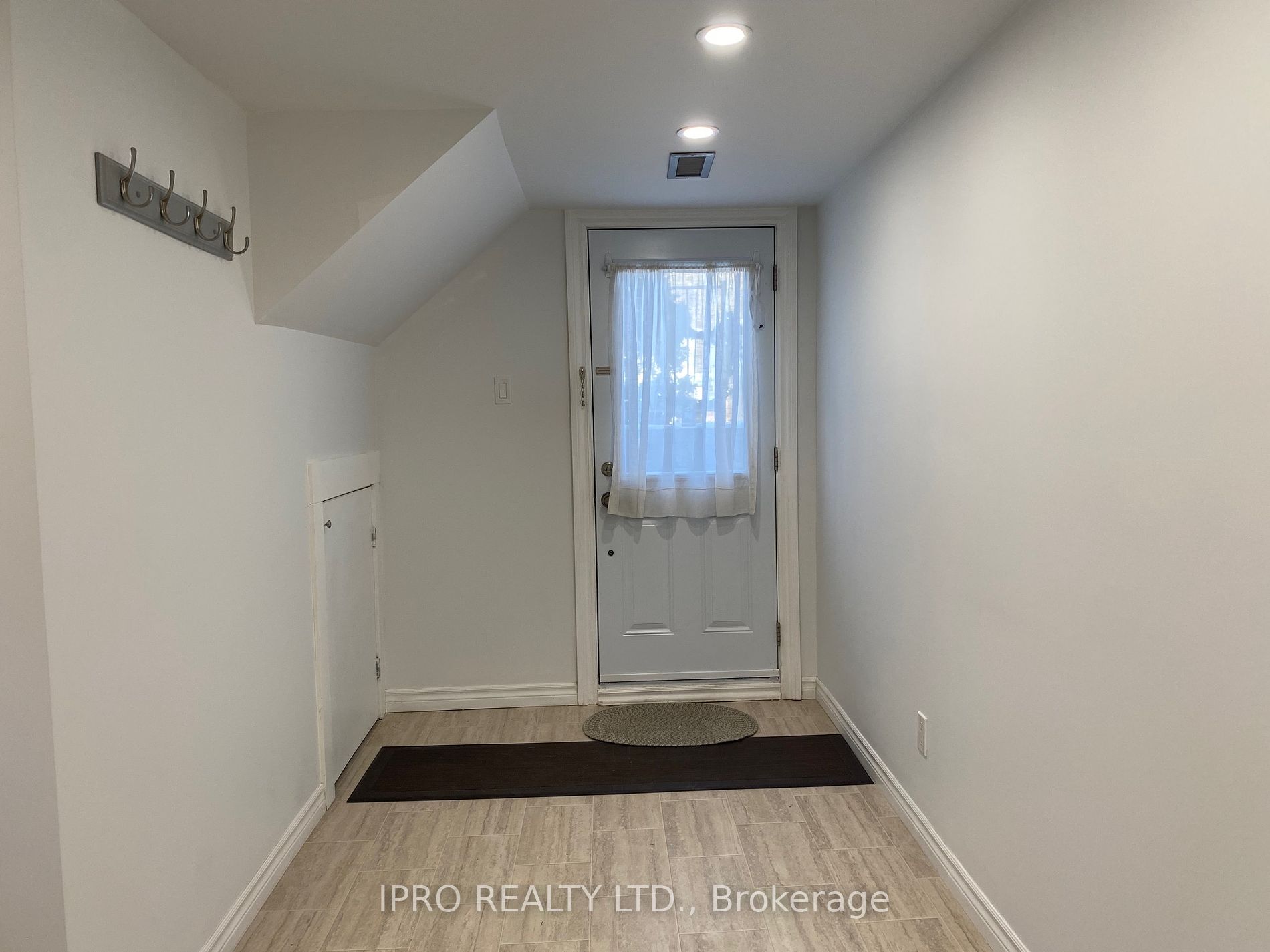 74 Hesp Dr, #Bsmnt