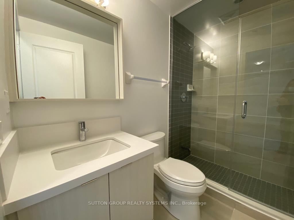 4699 Glen Erin Dr, #503