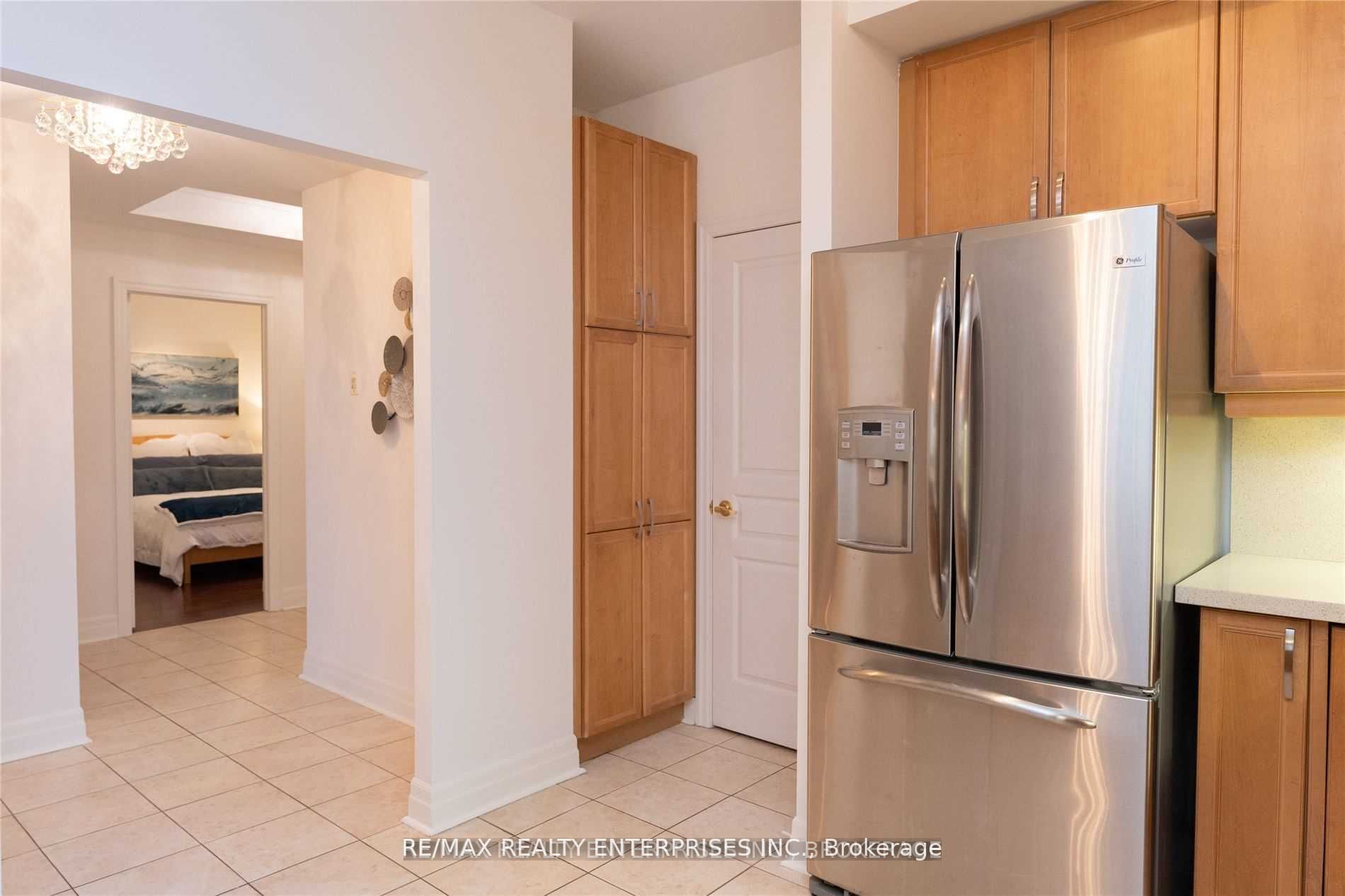 80 Port Street E, #208