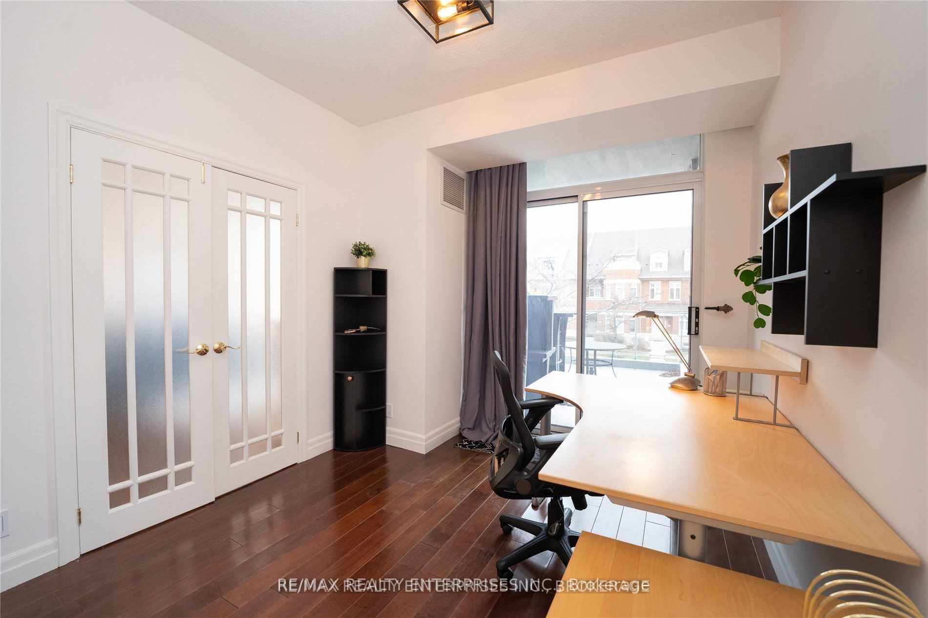 80 Port Street E, #208