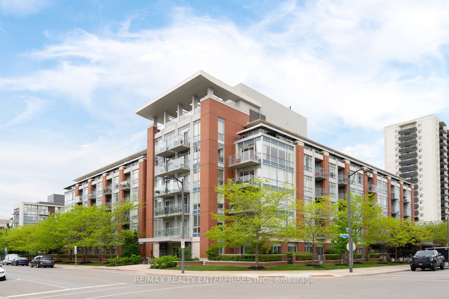 80 Port Street E, #208