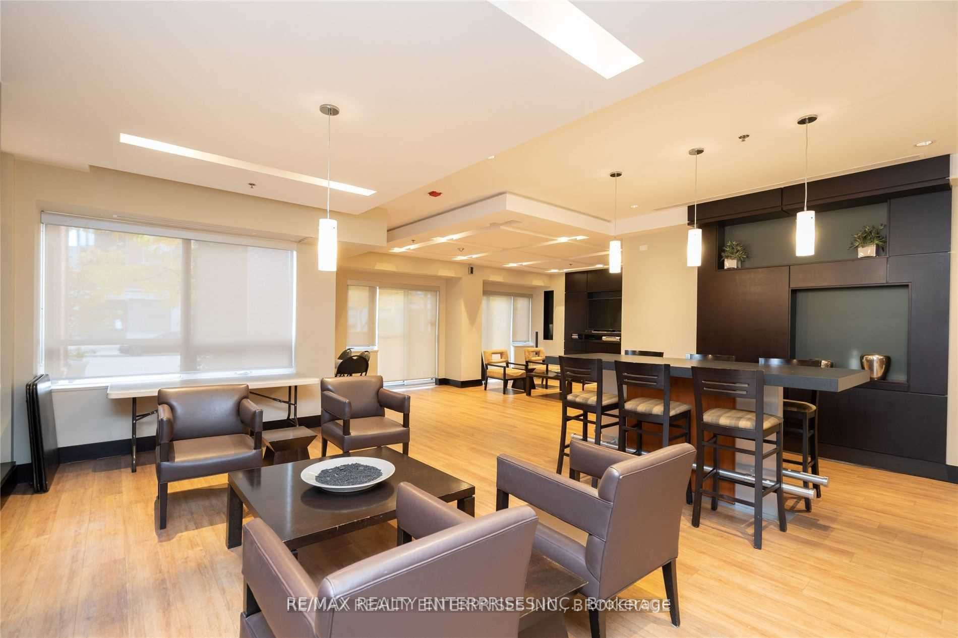 80 Port Street E, #208