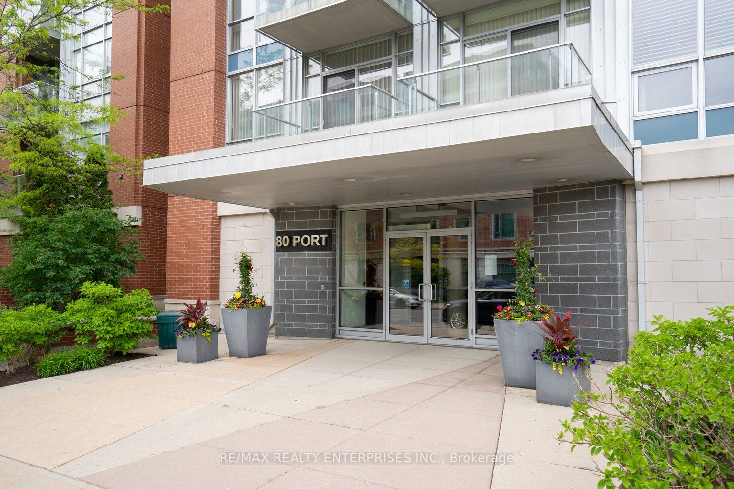 80 Port Street E, #208