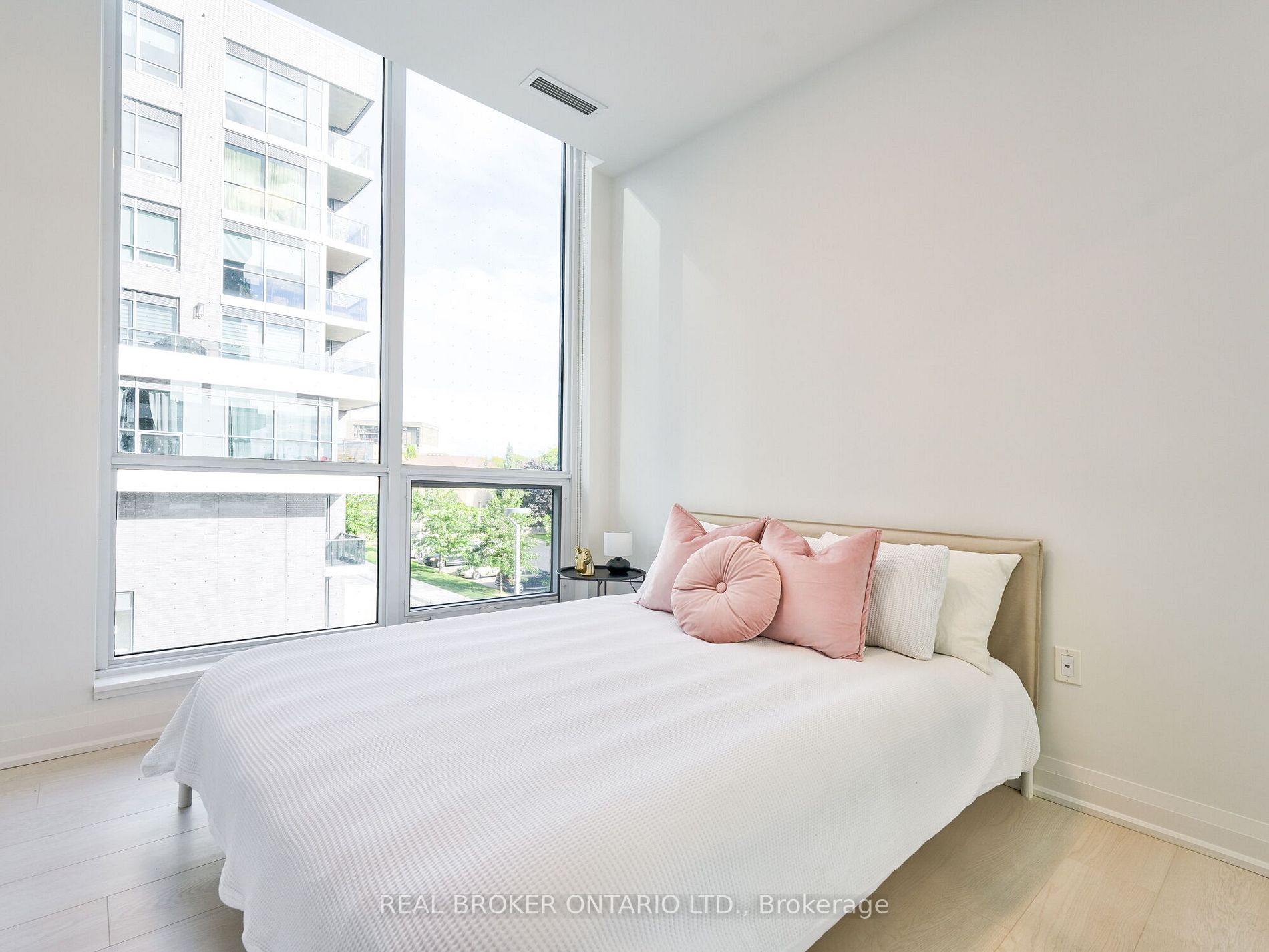 10 Gibbs Rd, #309