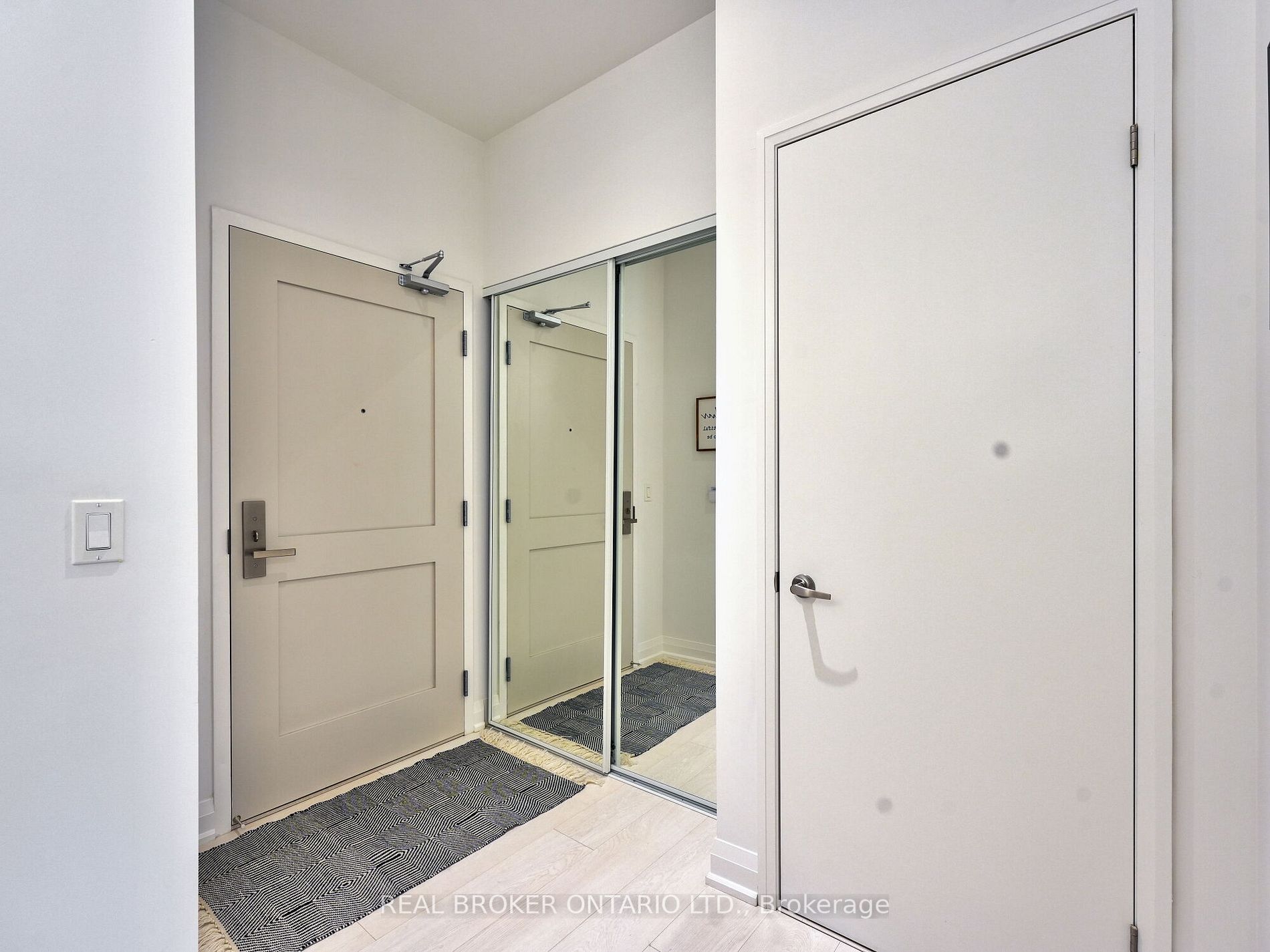 10 Gibbs Rd, #309