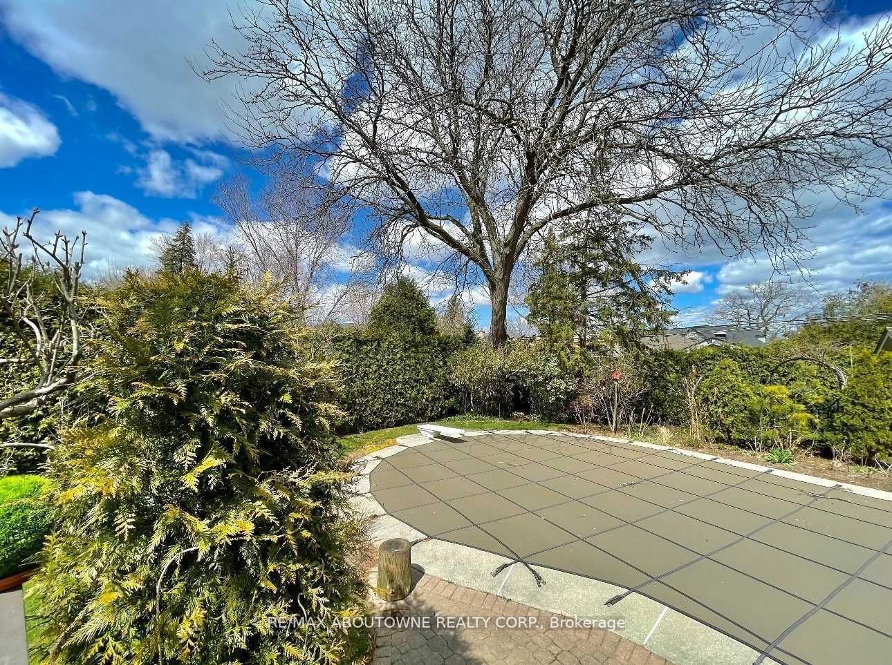 531 Sandbrook Rd