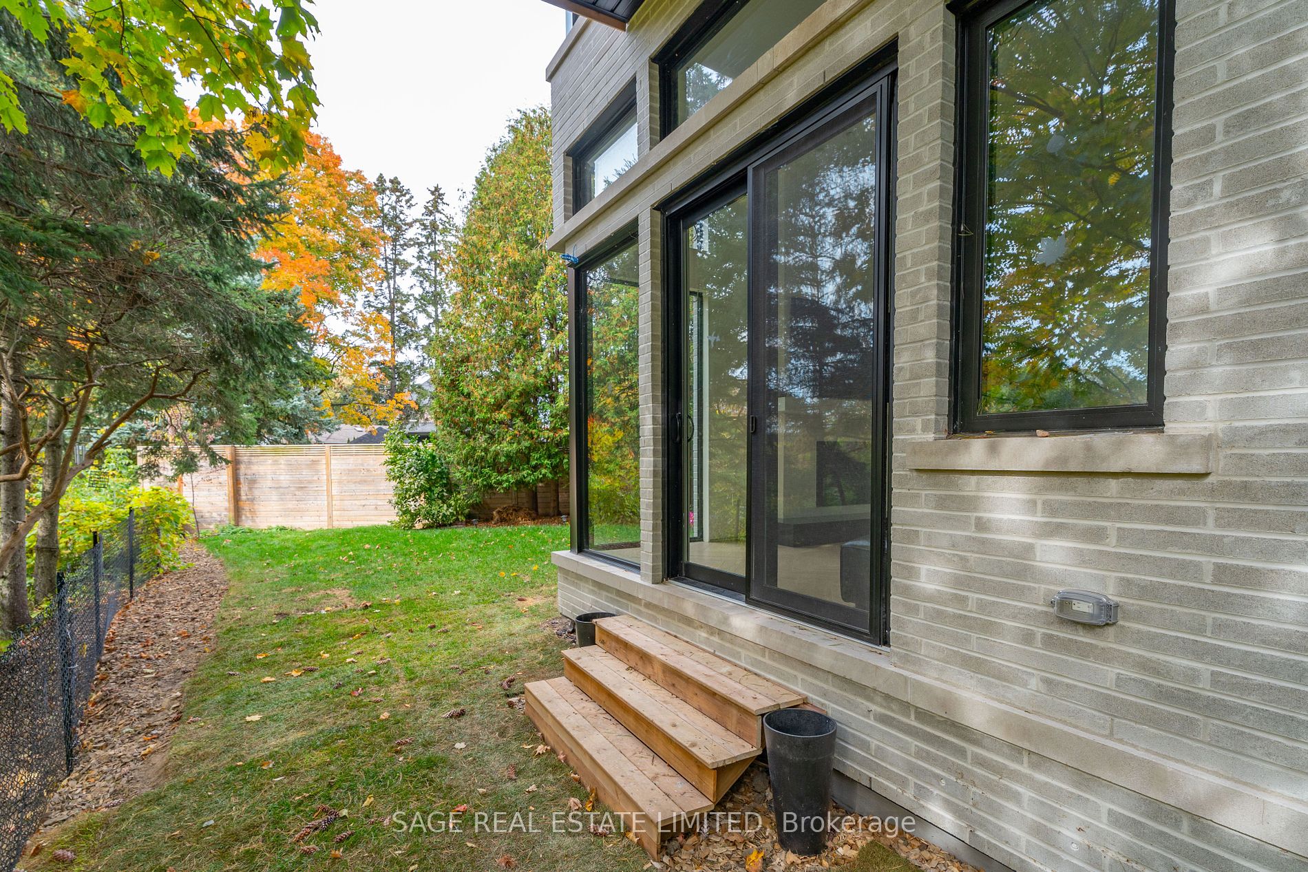 67 Jellicoe Avenue