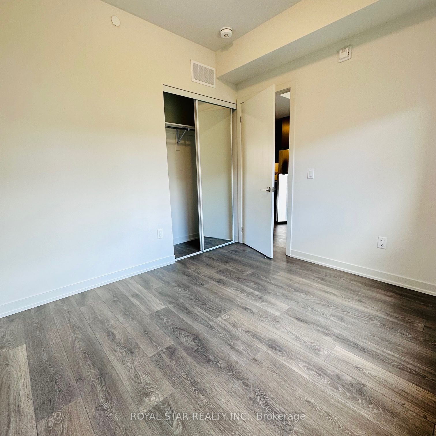 62 Sky Harbour Dr, #113