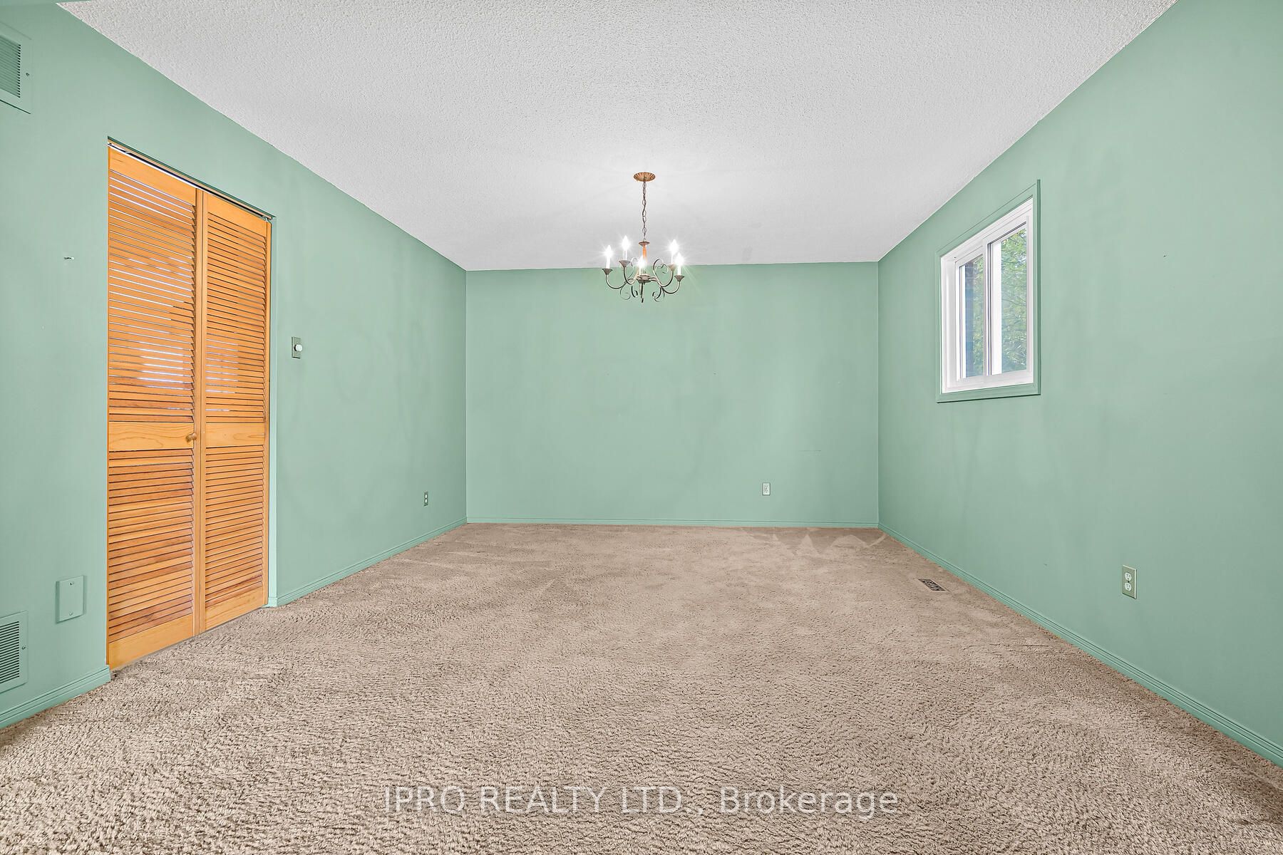 84 Kenninghall Cres