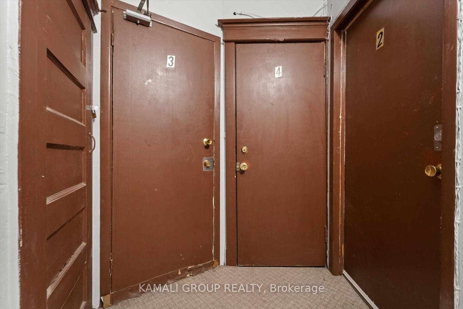 32 Emerson Ave, #Unit 4