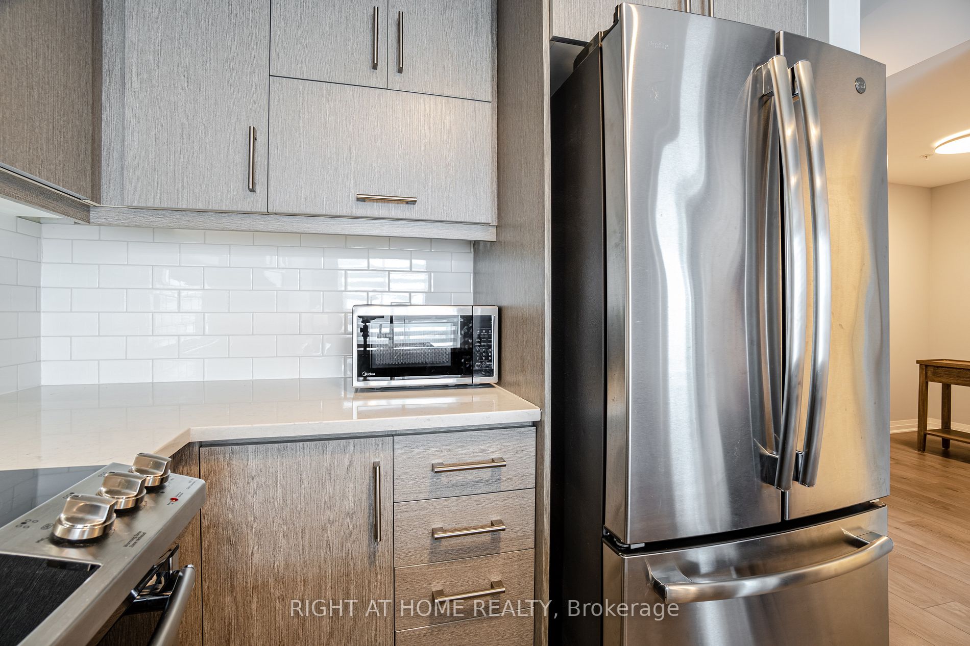 1105 Leger Way, #615