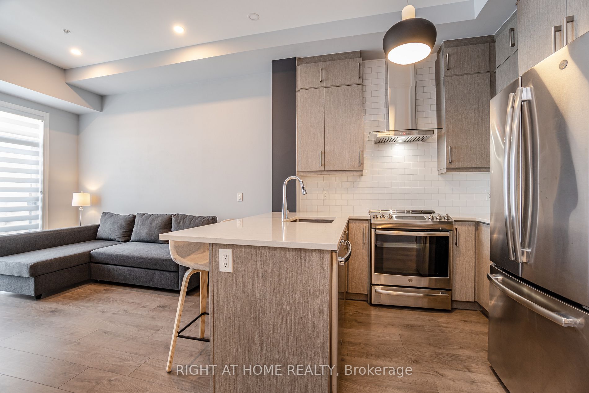 1105 Leger Way, #615