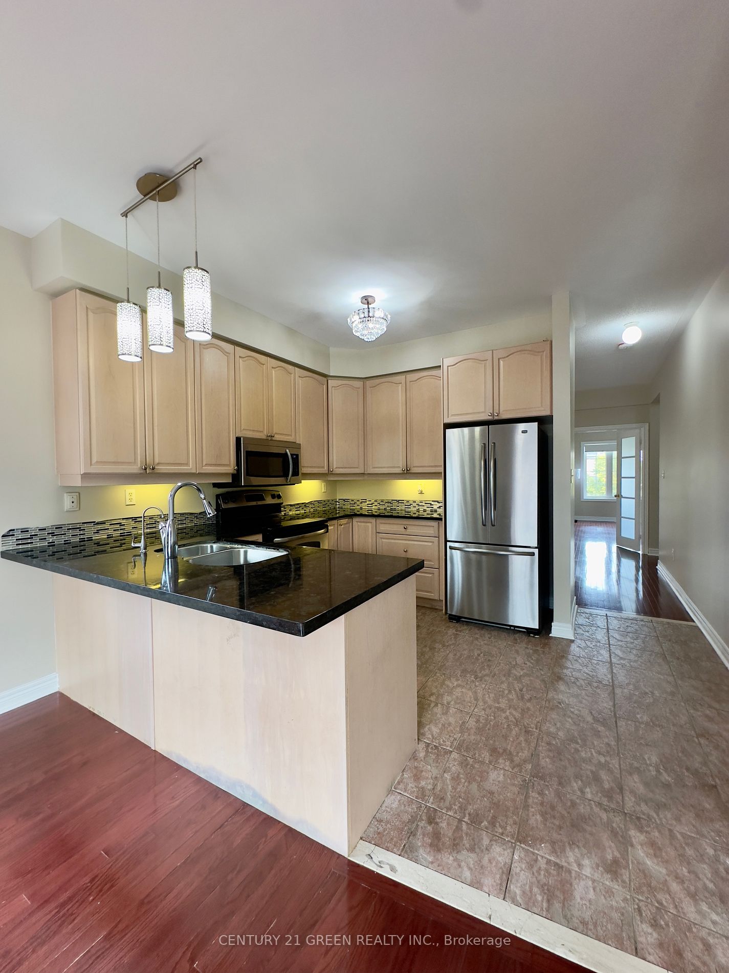 36 Hiberton Cres