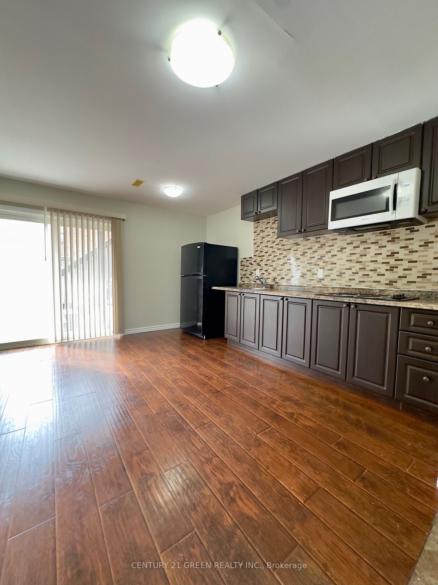 36 Hiberton Cres