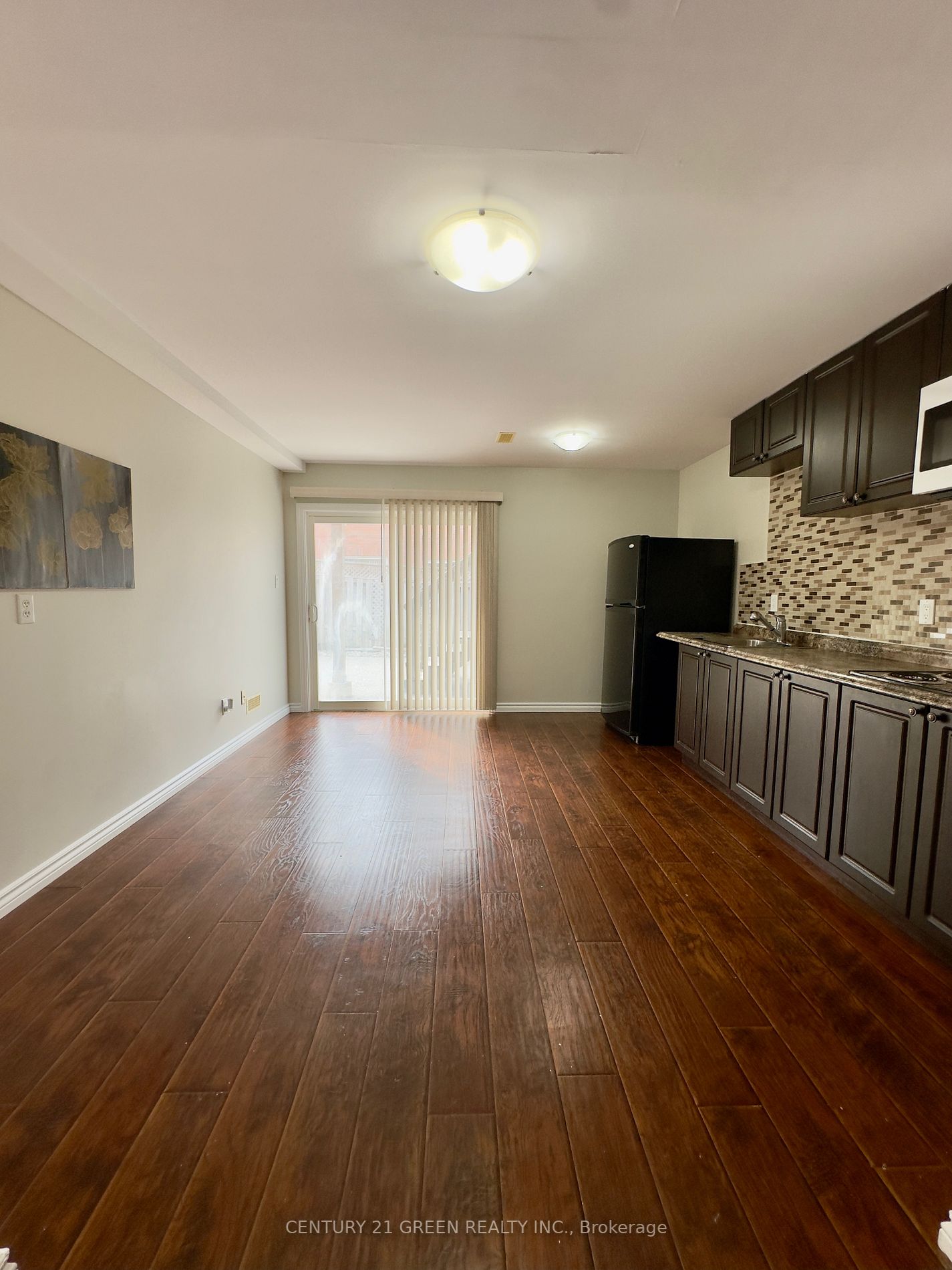 36 Hiberton Cres