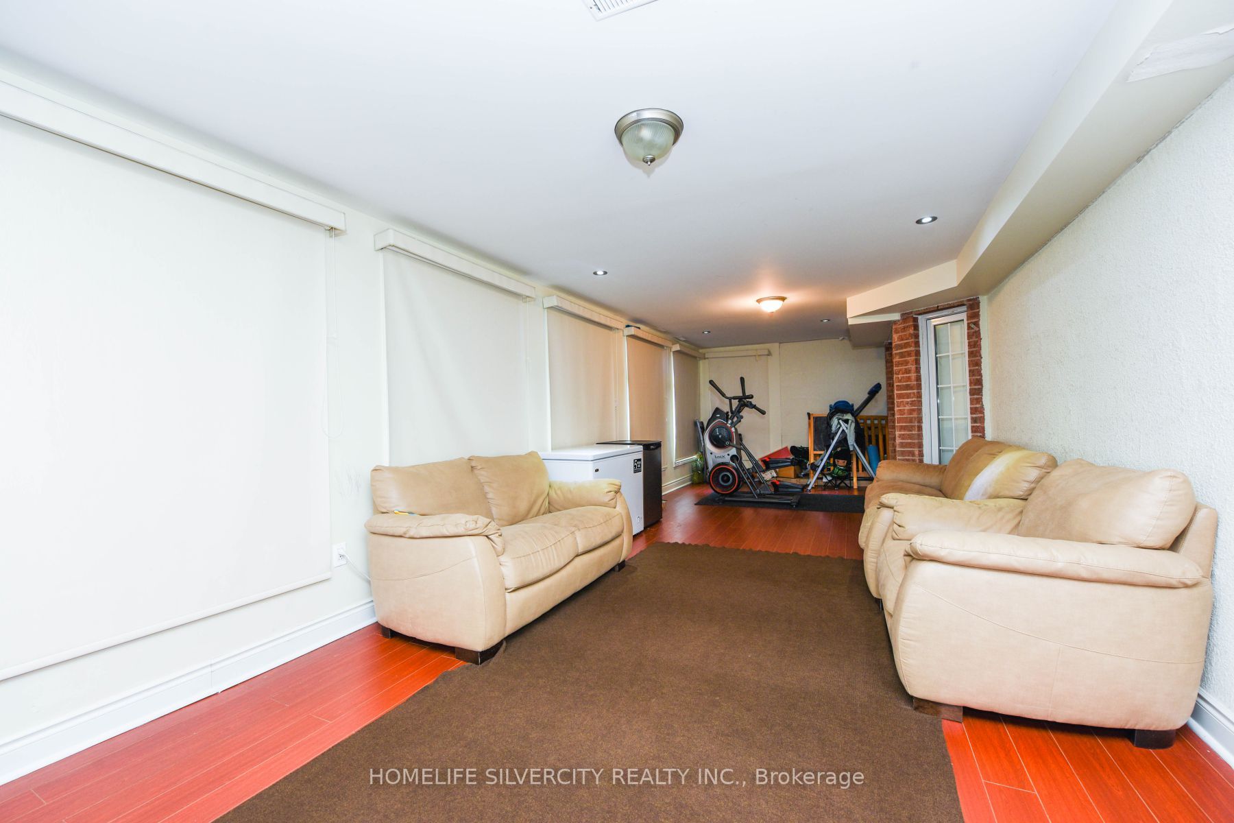 14707 Dixie Rd