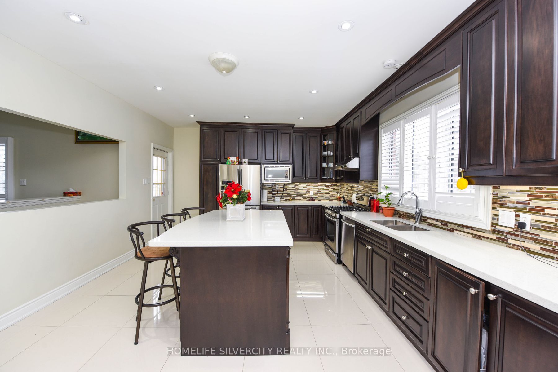14707 Dixie Rd