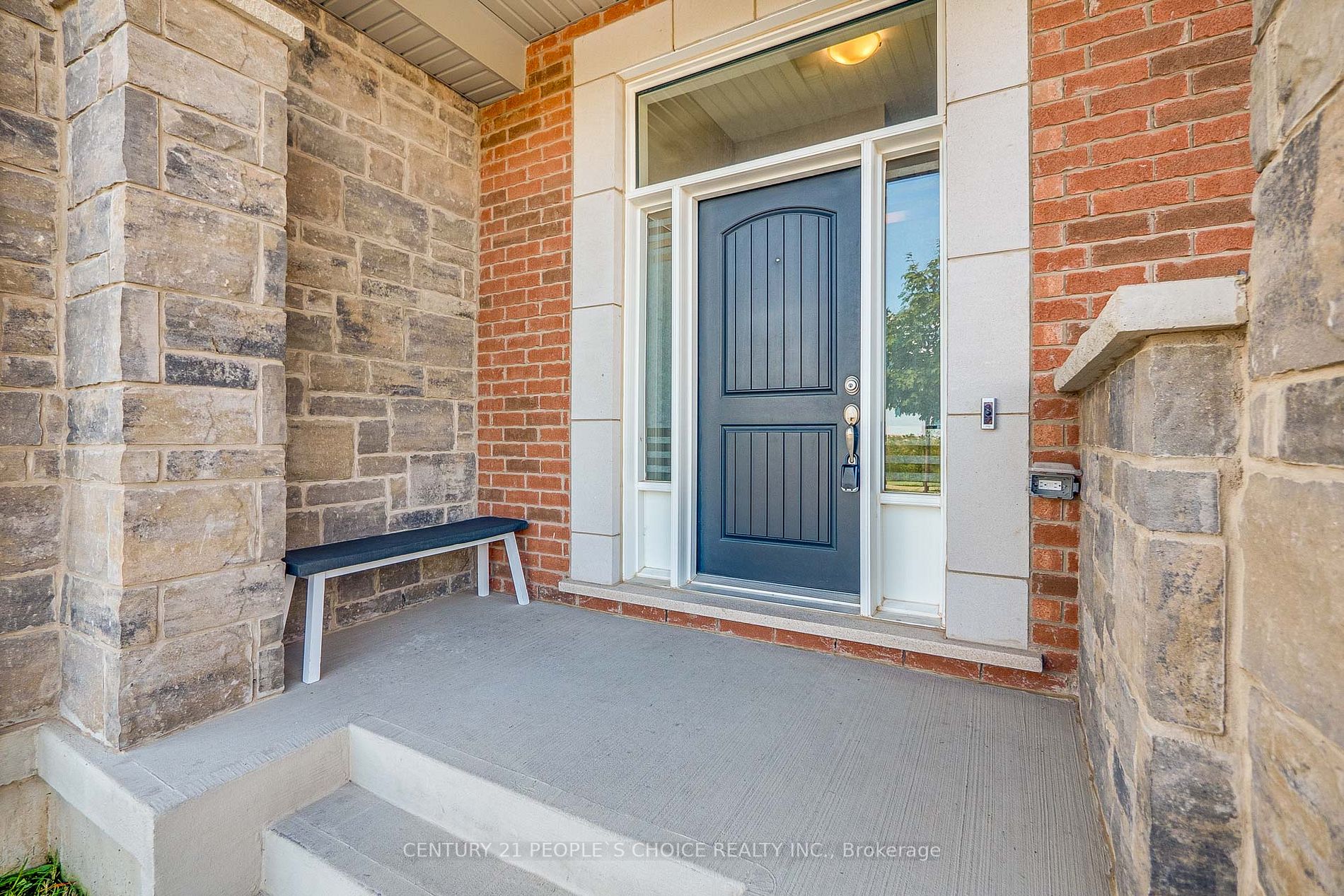 1336 Sycamore Gdns