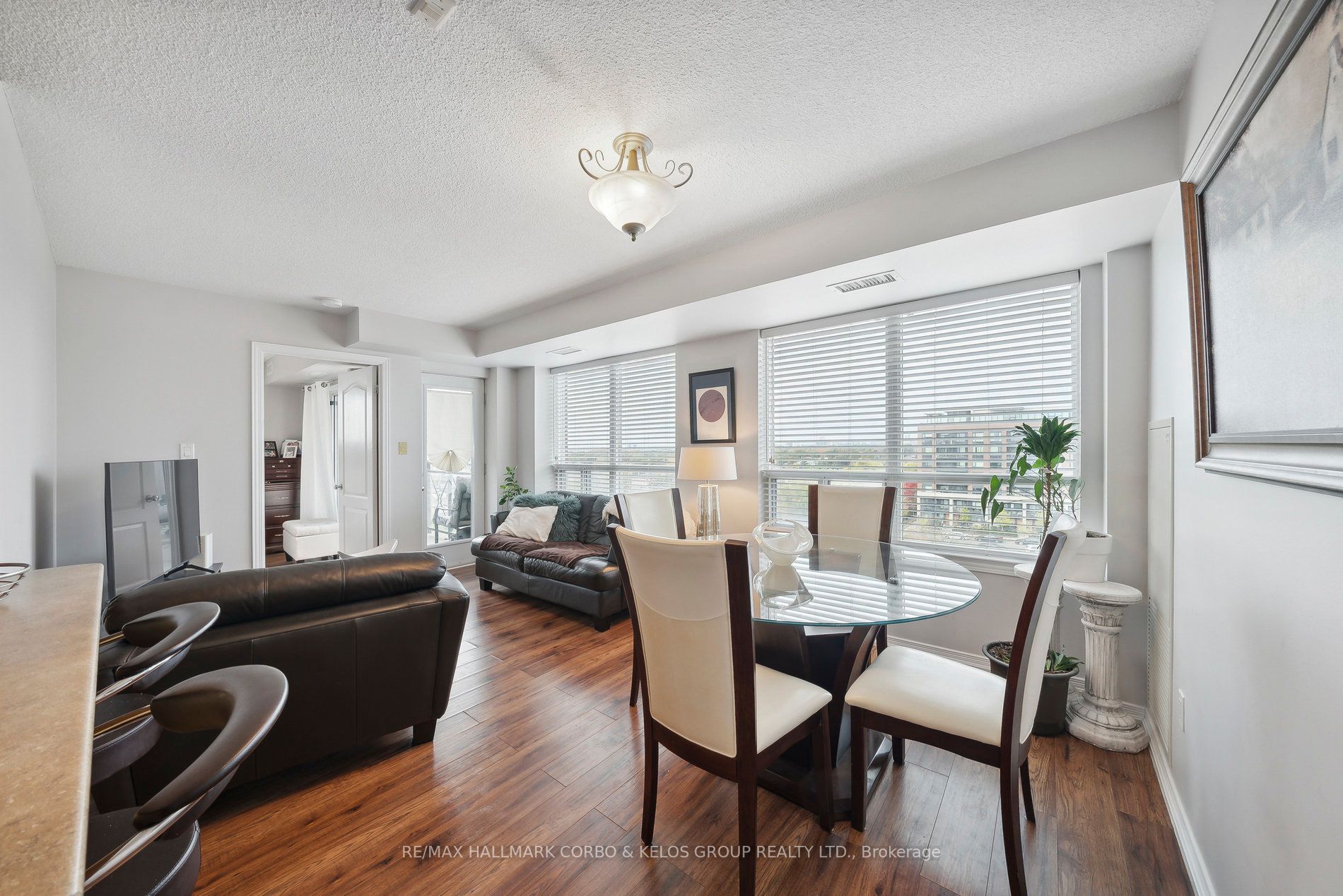 2772 Keele St, #713