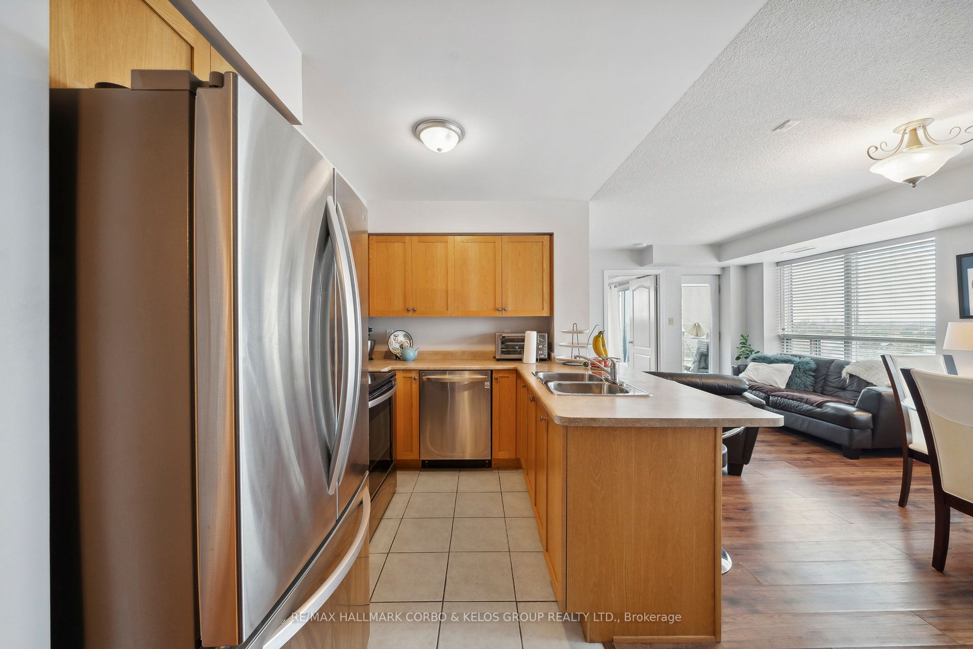 2772 Keele St, #713