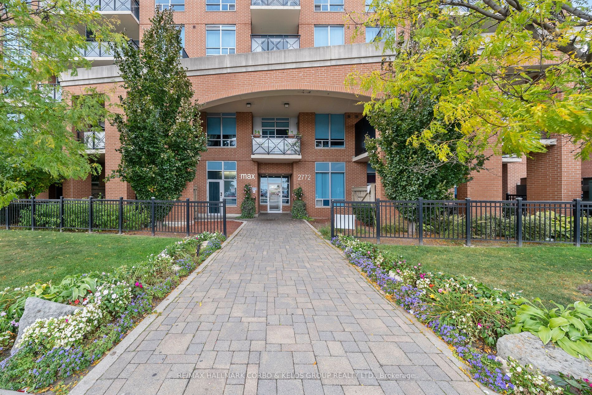 2772 Keele St, #713
