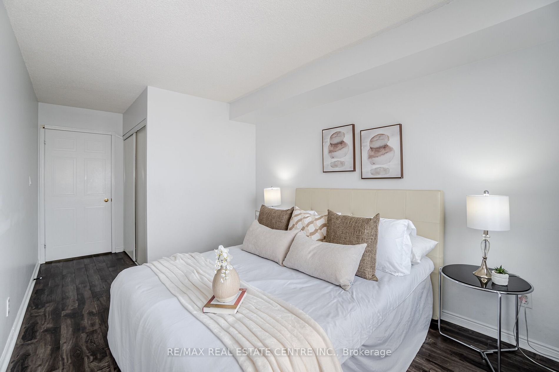 135 Hillcrest Ave, #2216