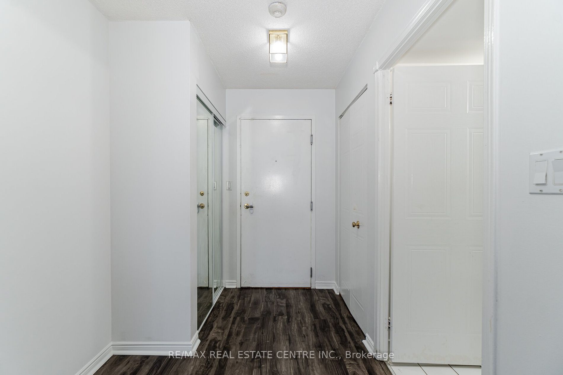 135 Hillcrest Ave, #2216