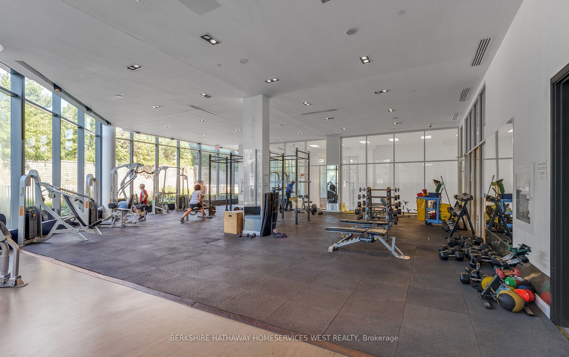 90 Park Lawn Rd, #2802