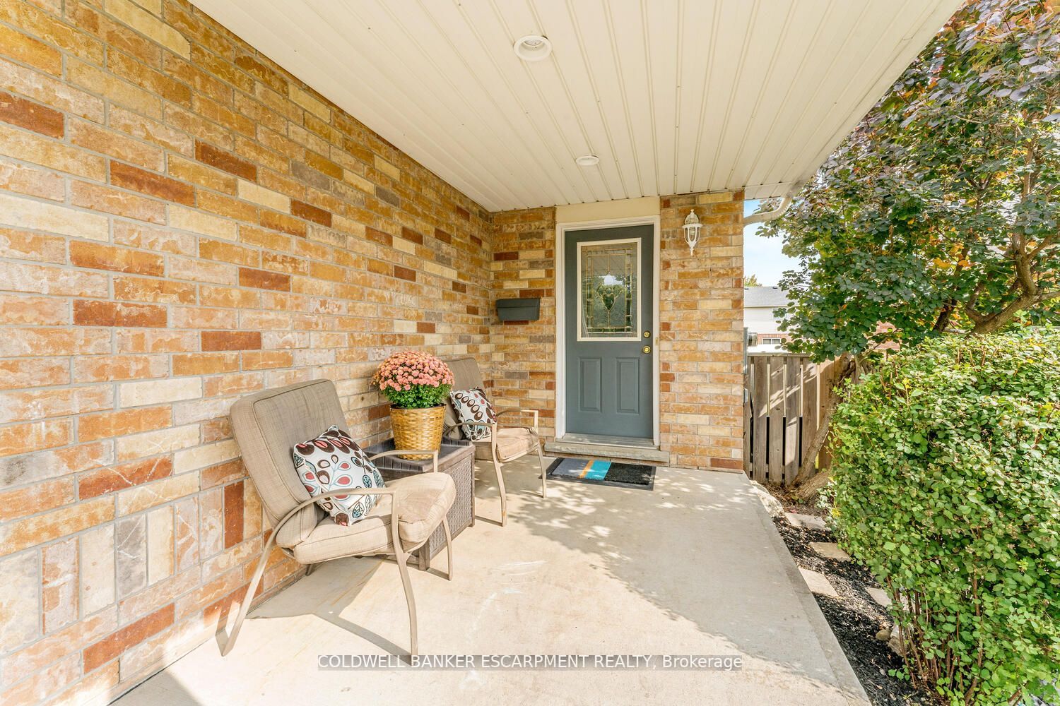183 Churchill Road S