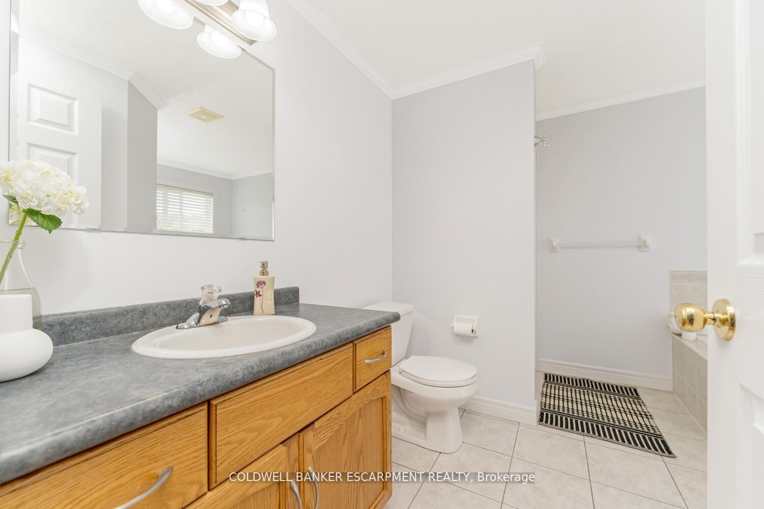 183 Churchill Road S