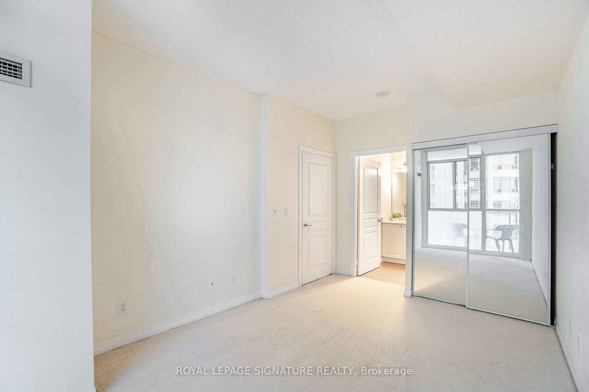 225 Webb Drive, #1711
