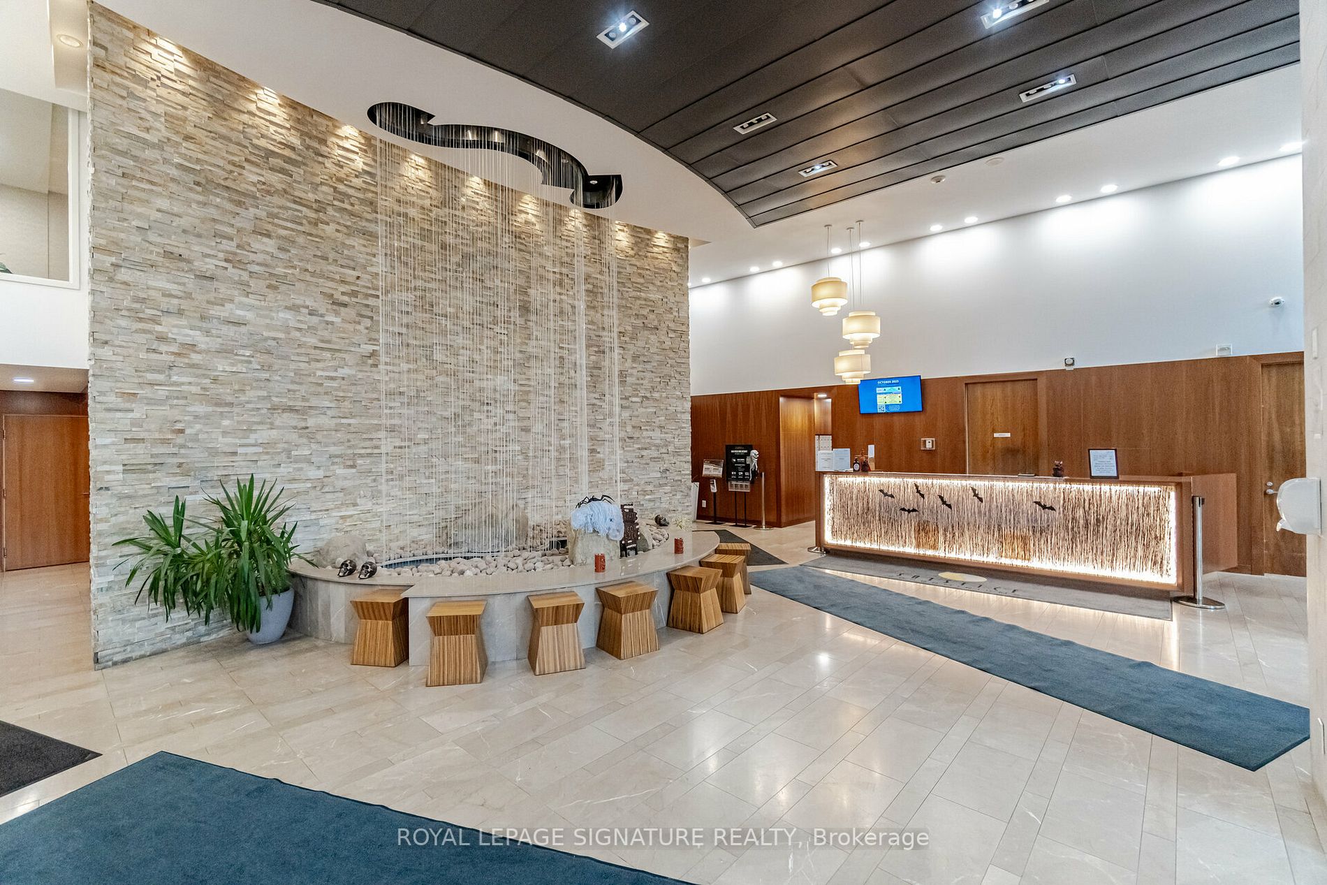 225 Webb Drive, #1711