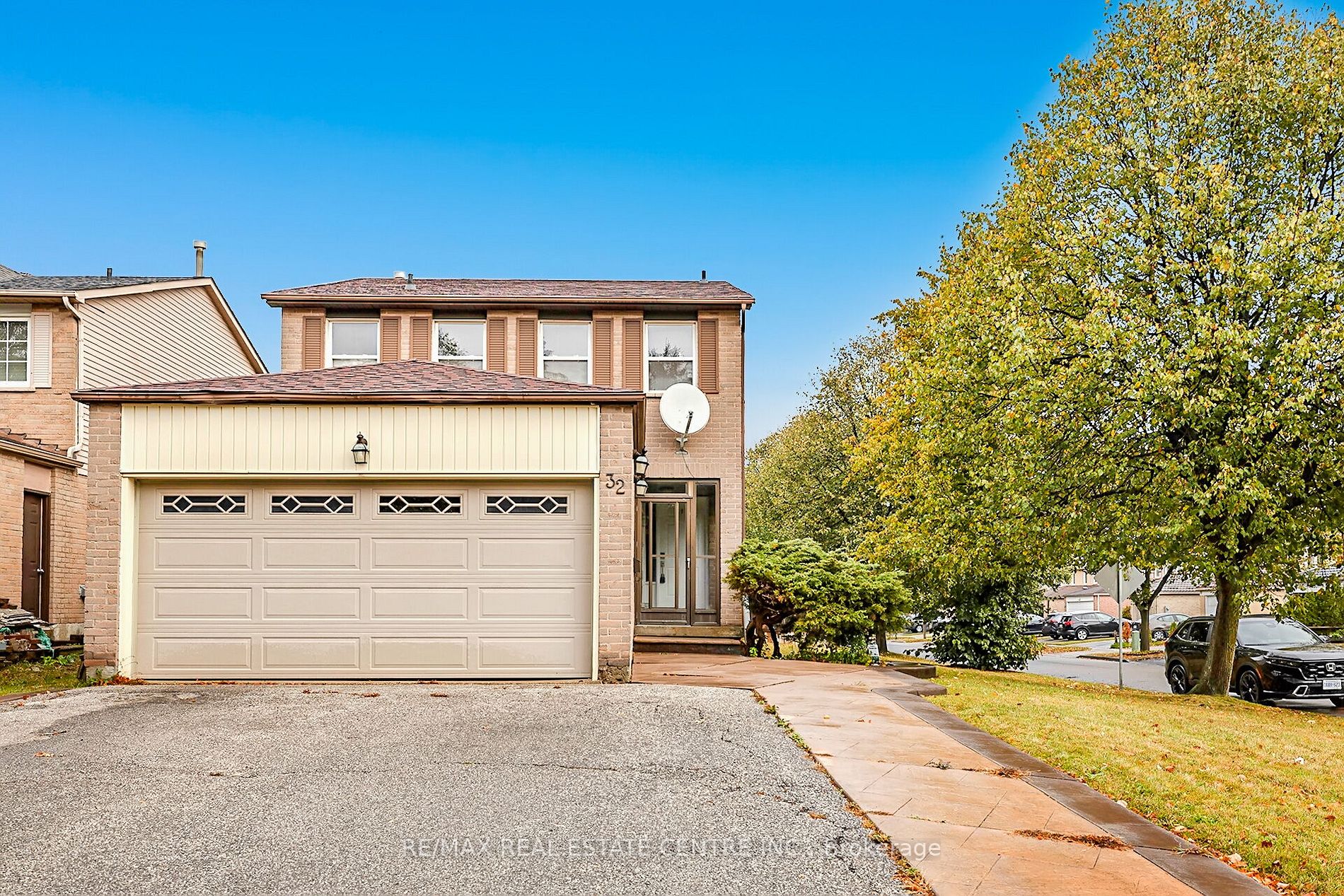 32 Myrtle Crt