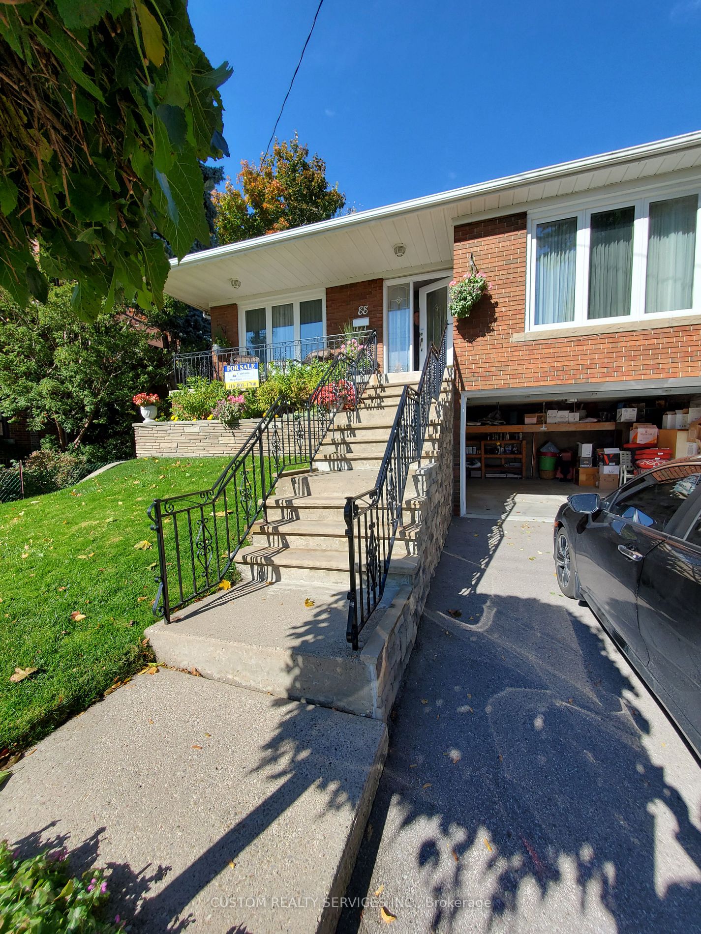88 Norseman St