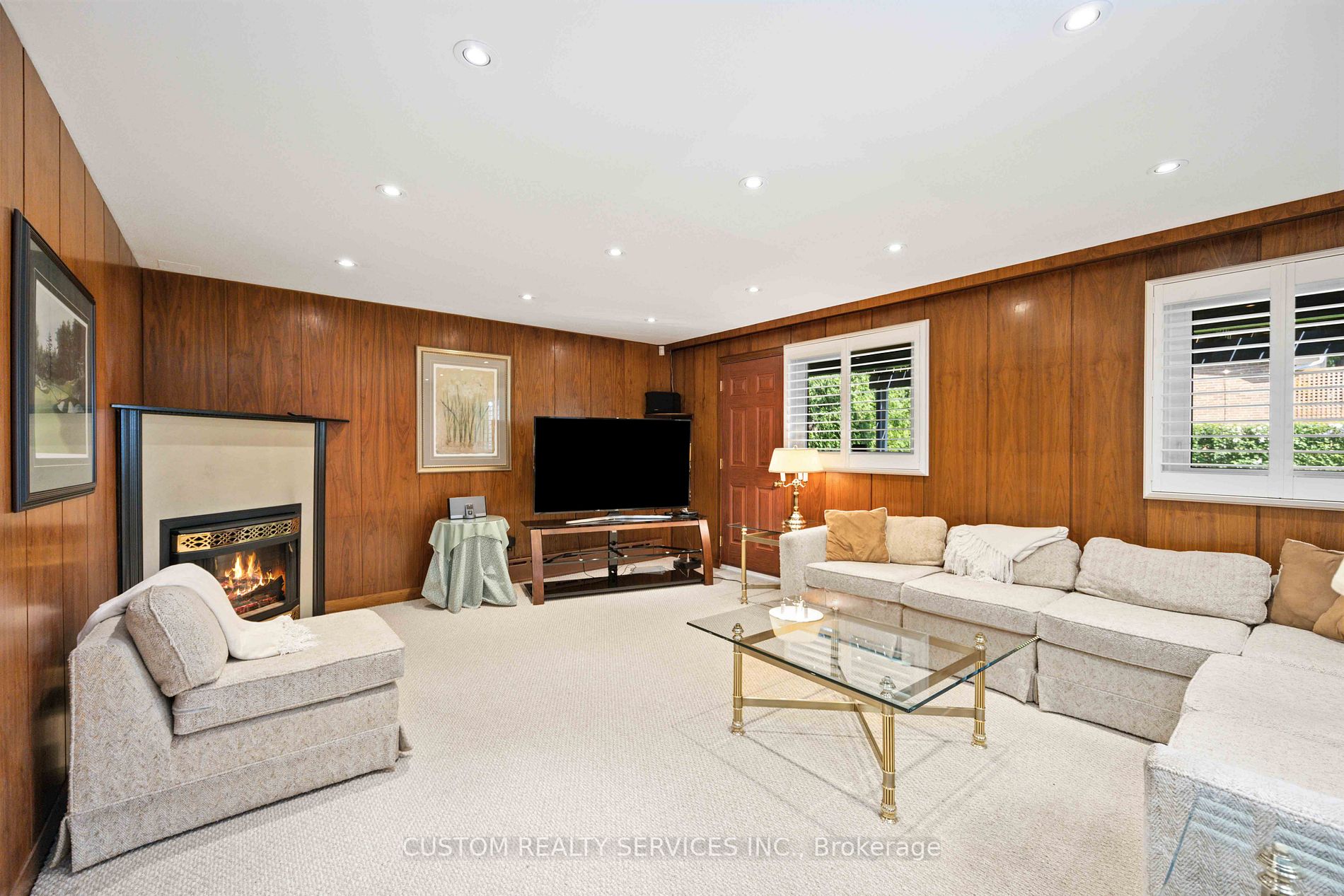 88 Norseman St