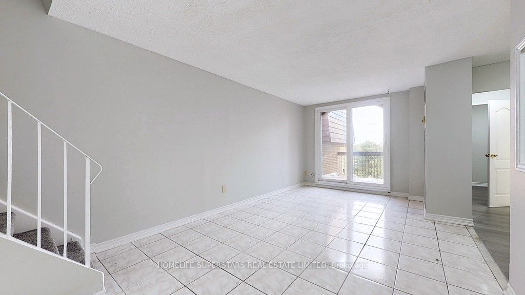 1455 Williamsport Dr, #319