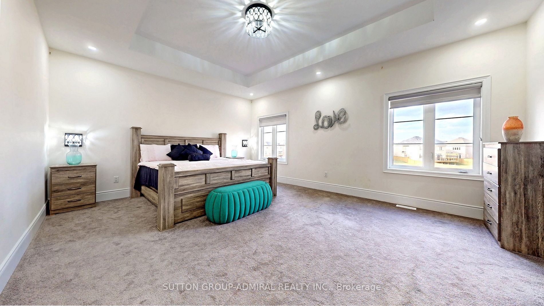 45 Hawtrey Rd