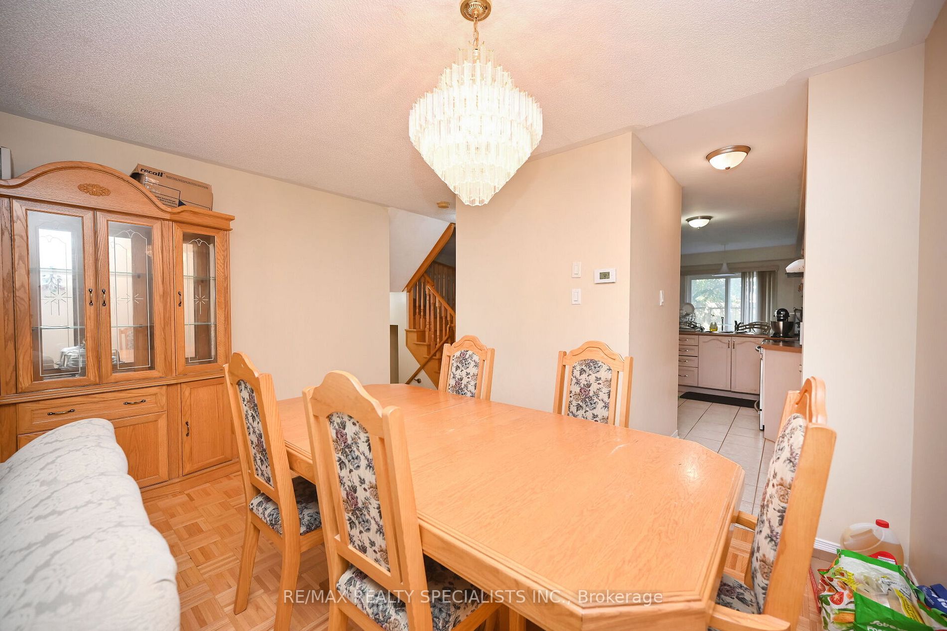 70 Heartleaf Cres