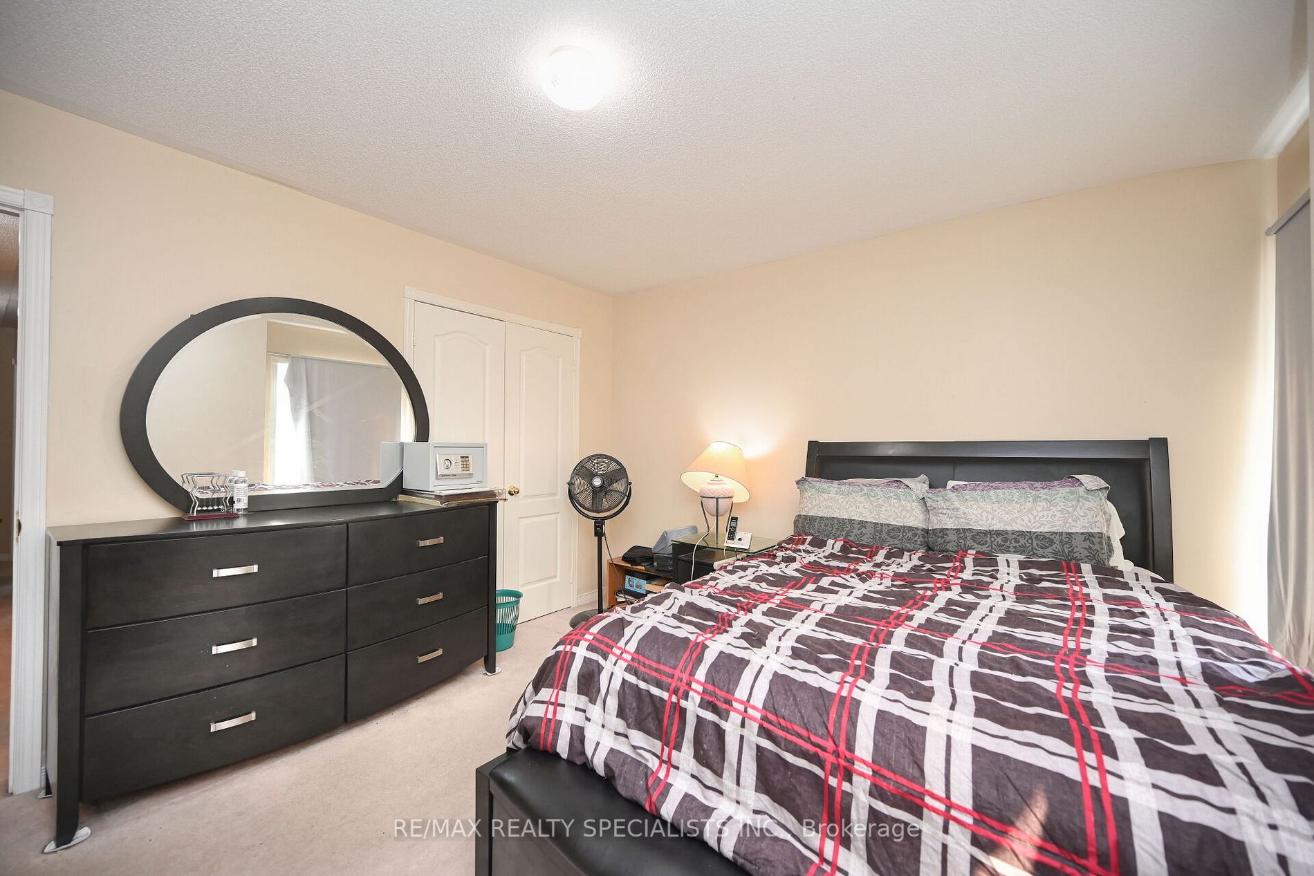 70 Heartleaf Cres