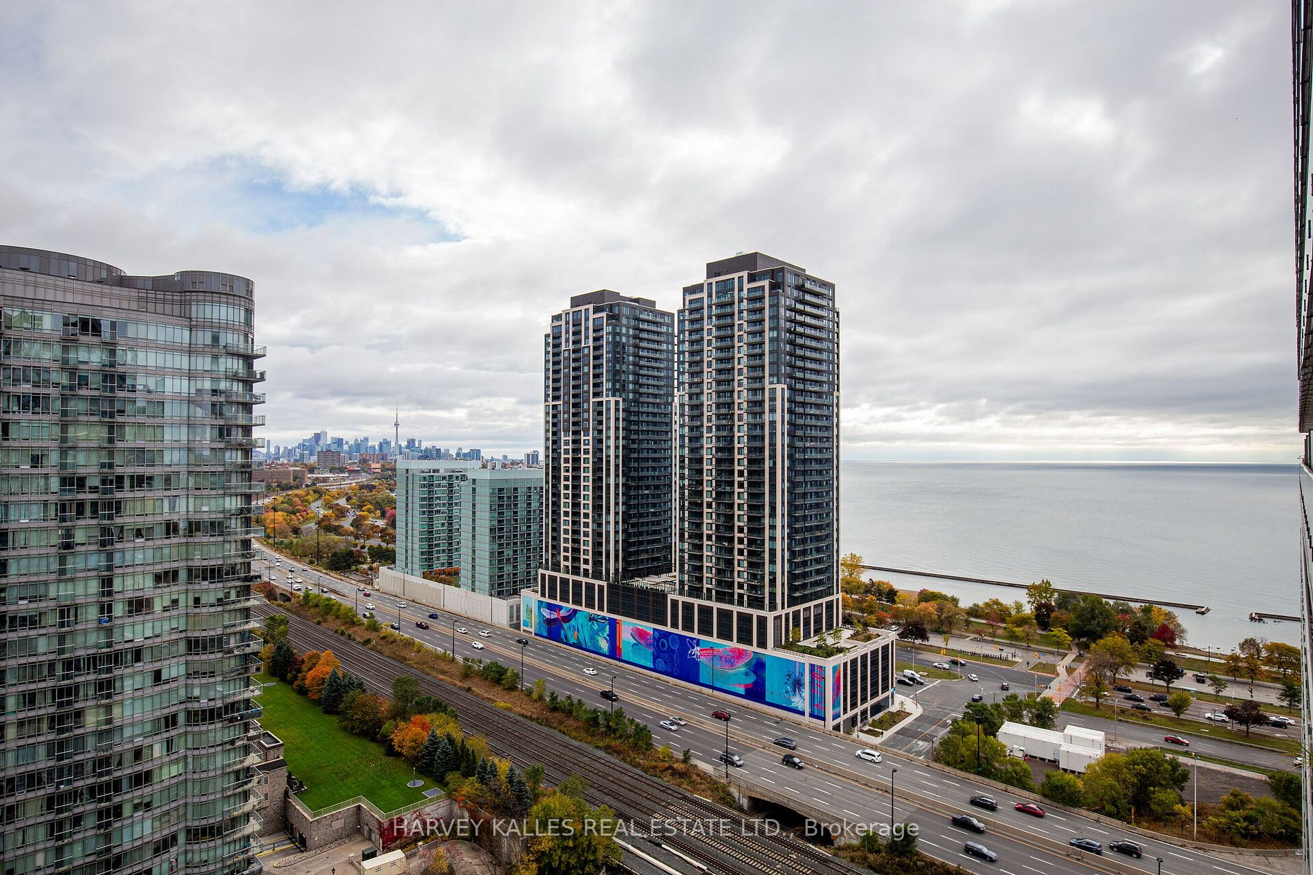 103 The Queensway, #2214