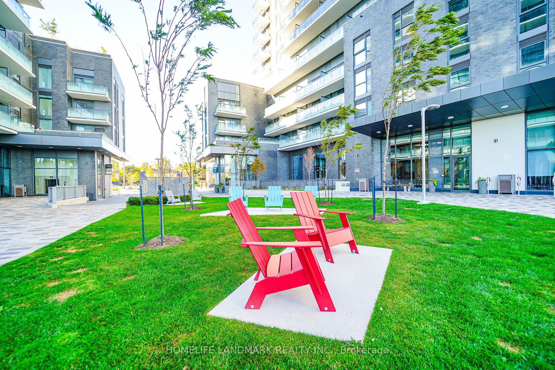 30 Samuel Wood Way, #2303