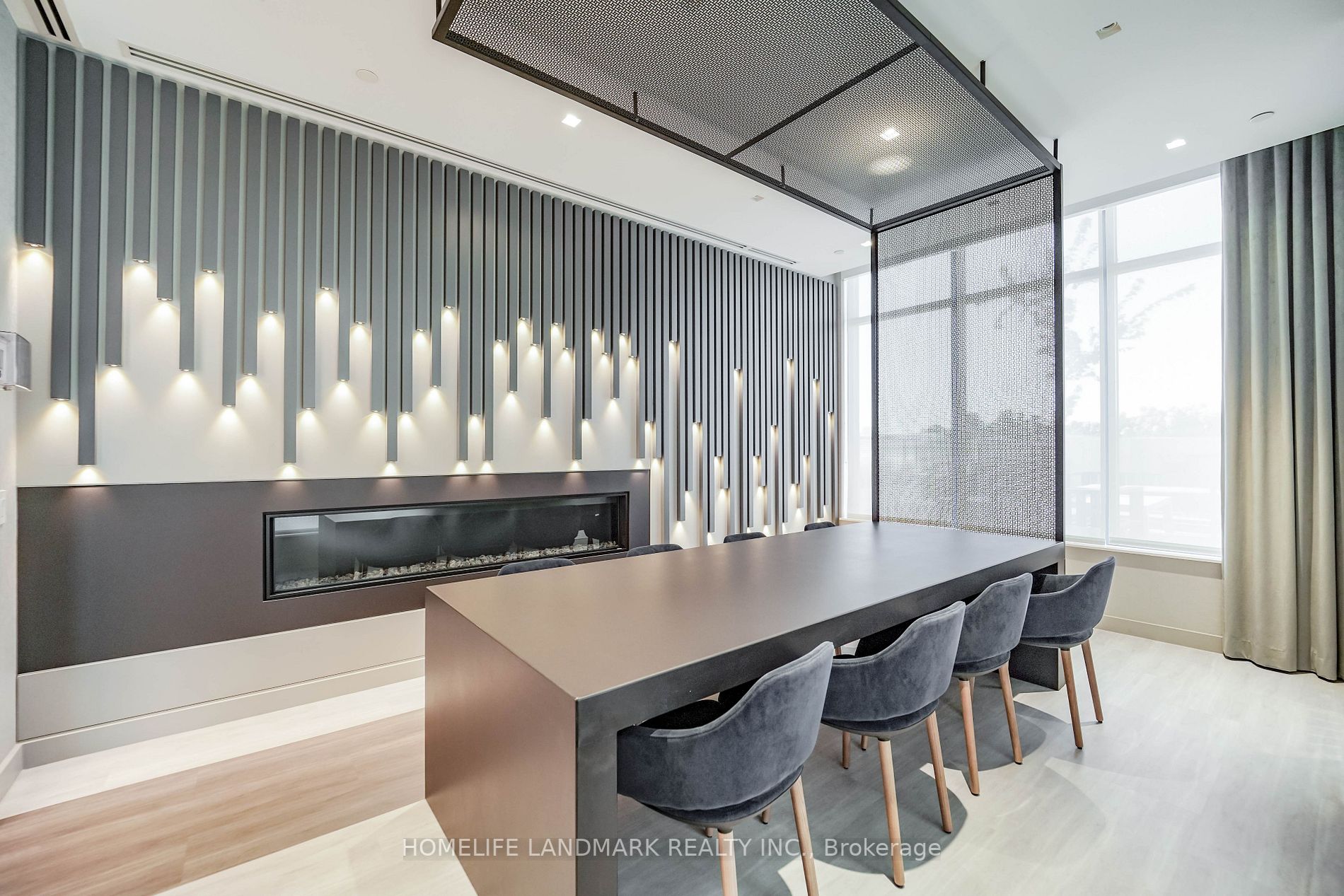 30 Samuel Wood Way, #2303