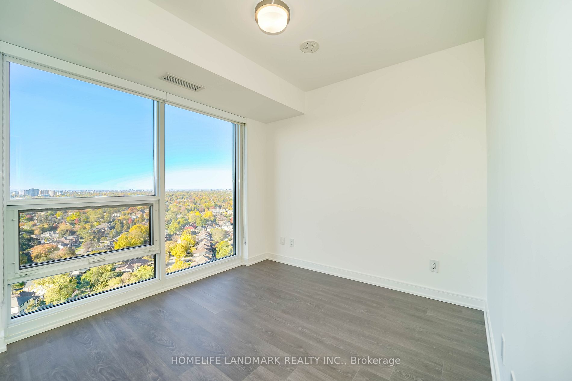 30 Samuel Wood Way, #2303