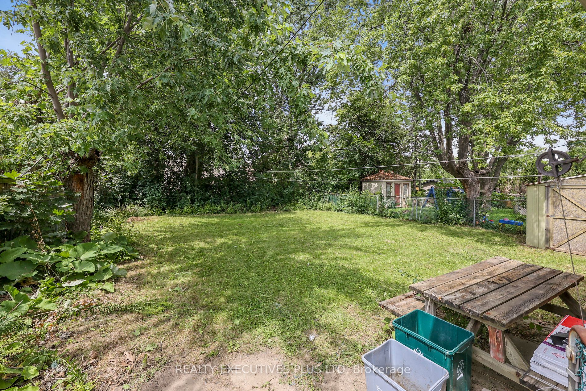34 Stavely Cres