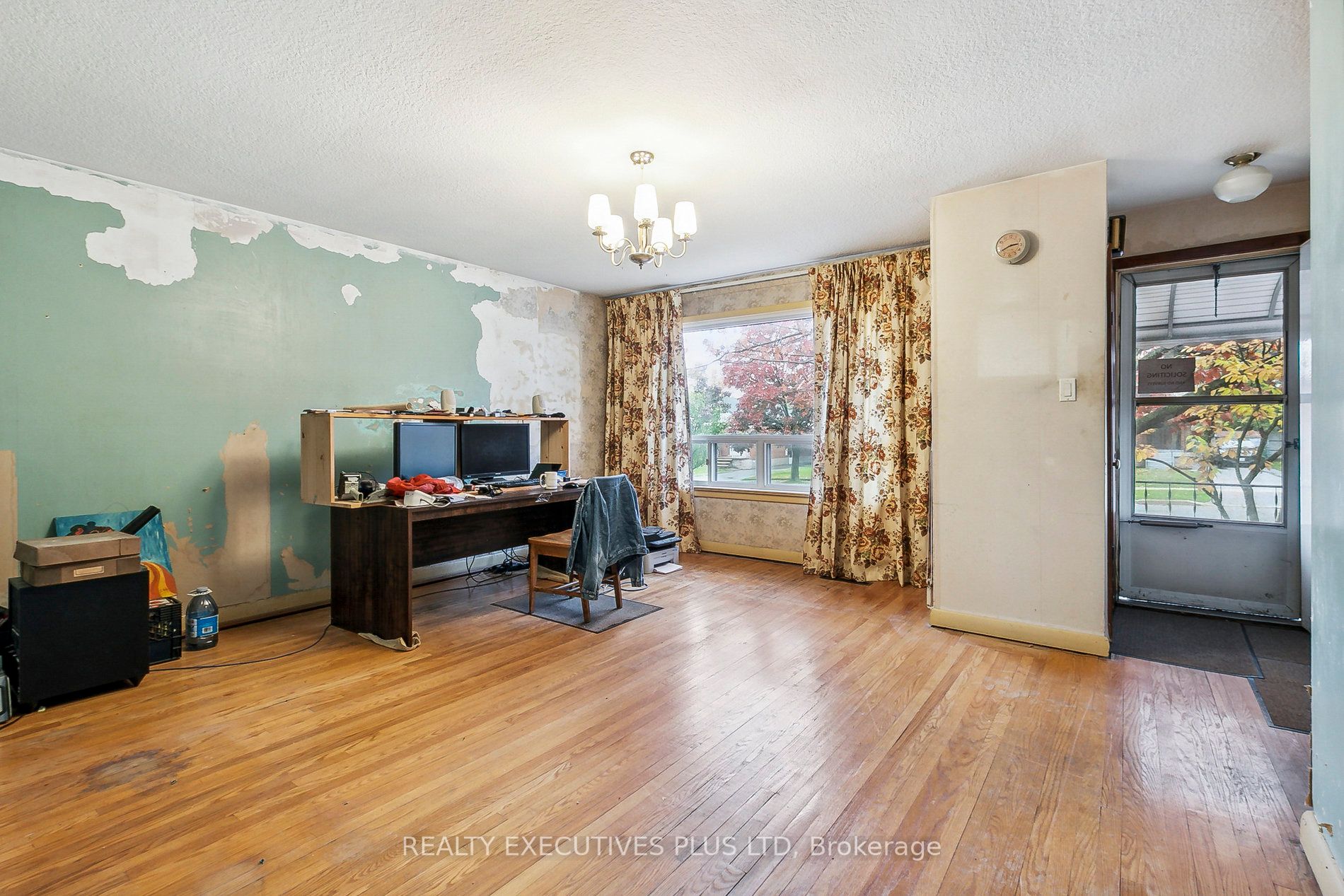 34 Stavely Cres