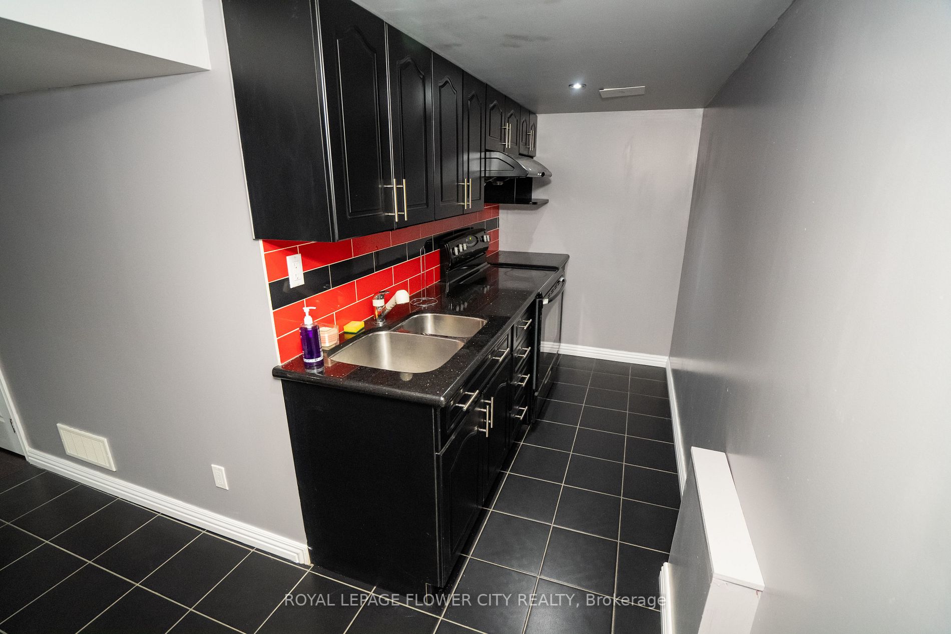 26 Ranchero Dr