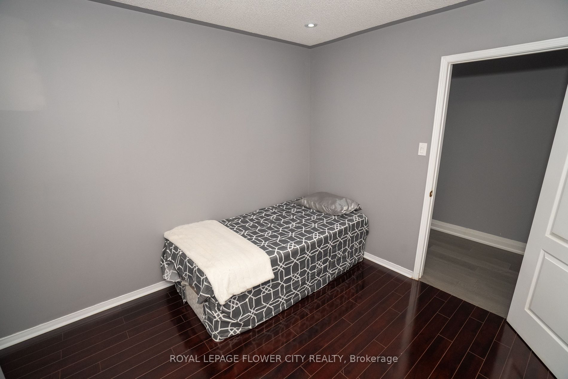 26 Ranchero Dr