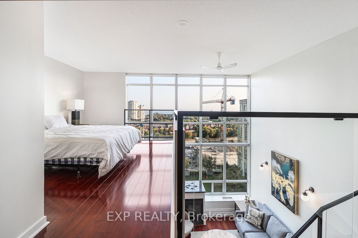 250 Manitoba St, #835