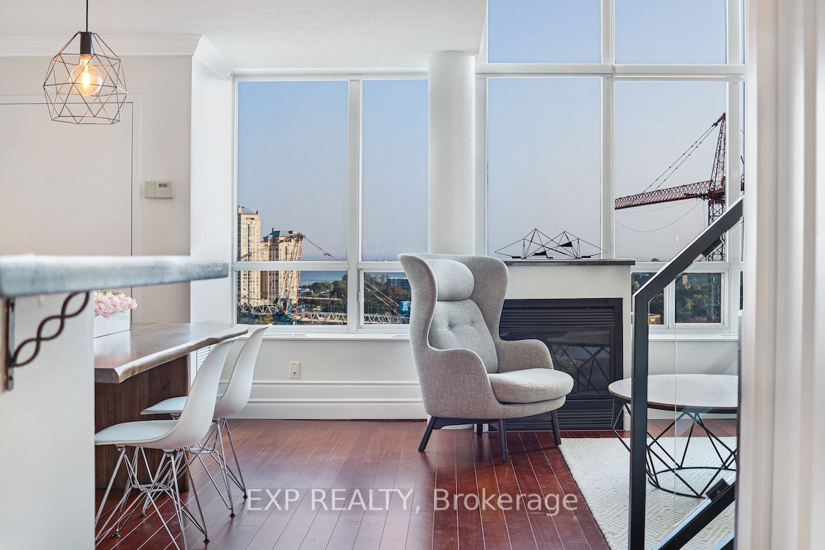 250 Manitoba St, #835